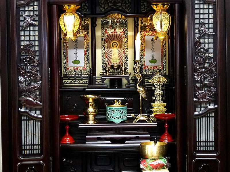 仏壇の正面写真
